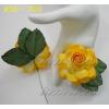R50 - 333     6 Yellow 2 tone Large Mulberry Paper Roses 