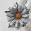 25 Silver Daisy Paper Crafts Flowers
