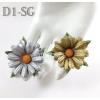 25 Daisy (1-3/4 or 4.5cm) Mixed Silver Gold 